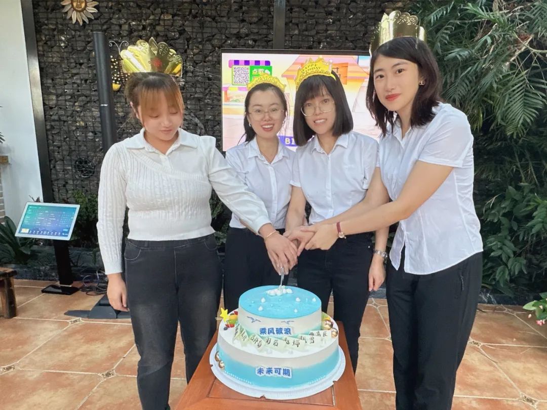 1699839968473956.jpg 640 (4).jpg